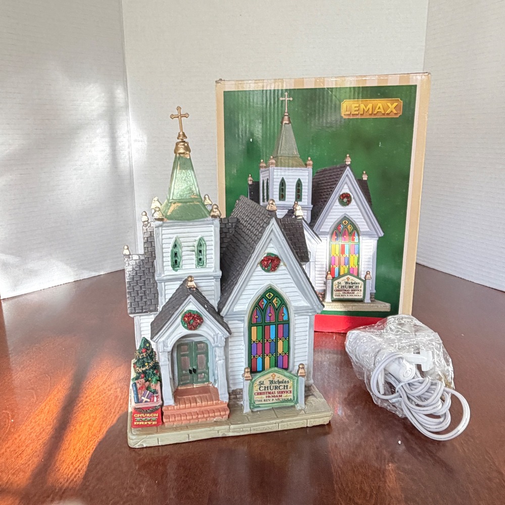 Lemax St. Nicholas Church Christmas Village OS White 25344 Lighted Building